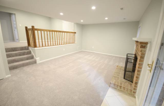 4844 Cloister Drive Gallery 4