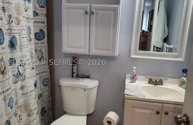 2915 San Remo Cir Gallery 4