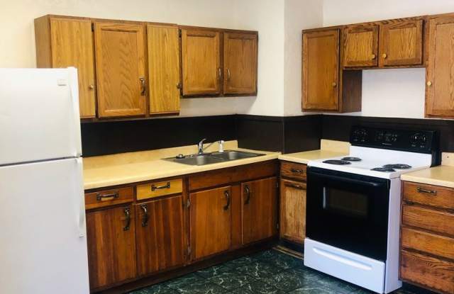 Centrally Located Bungalow Gallery 4