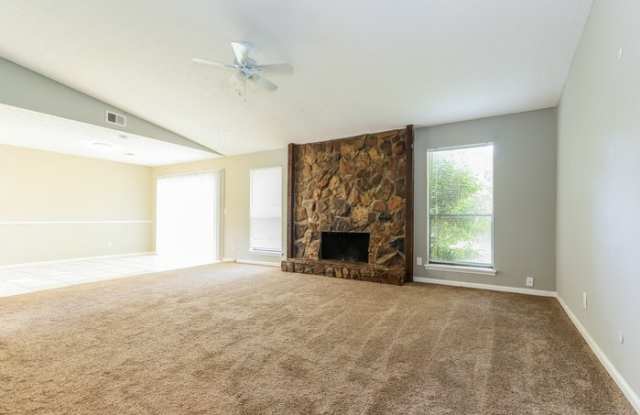 1405 Country Downs Drive Gallery 3