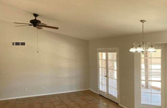 18239 N 38th DR, Glendale, AZ 85308 Gallery 4