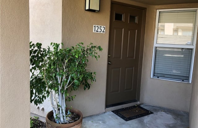 1252 S Country Glen Way Lane - 1252 South Country Glen Way, Anaheim, CA 92808