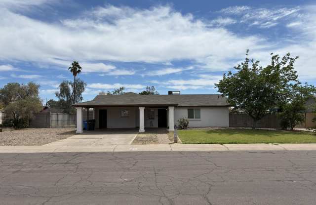 1009 W MICHELLE Drive Gallery 1