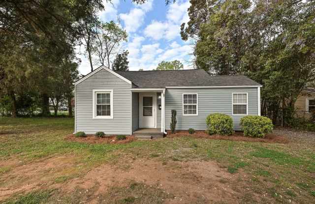 301 Seldon Drive photos photos