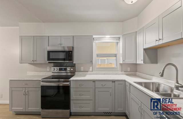 Spacious Home Near CSU w/ Flexible Basement  2 Bonus Rooms! - 1401 Broadview Place, Fort Collins, CO 80521 Spacious Home Near CSU w/ Flexible Basement  2 Bonus Rooms! - 1401 Broadview Place, Fort Collins, CO 80521