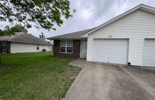 200 Northwest Parker Drive photos photos