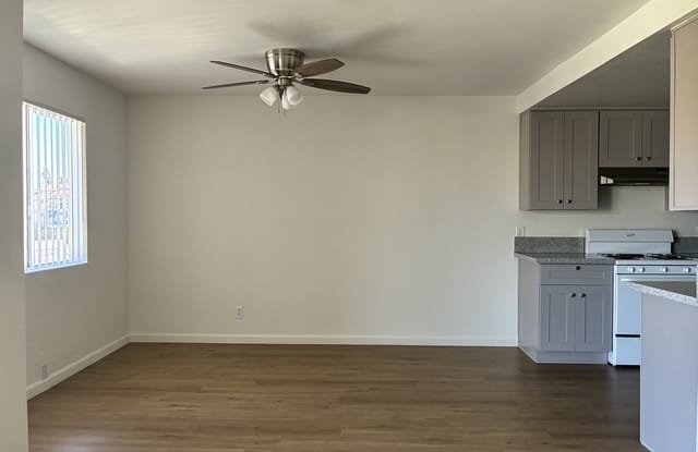 247 S. Normandie. Gallery 3