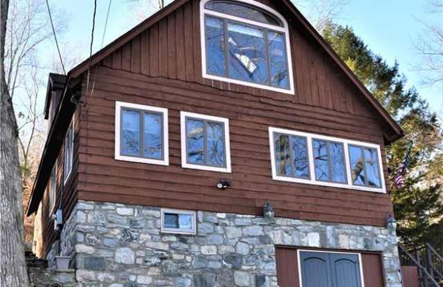 47 Grey Oaks Court - 47 Grey Oaks Court, Lake Carmel, NY 10512