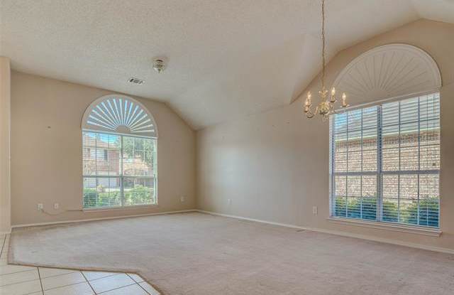 4816 Lansdale Drive Gallery 3