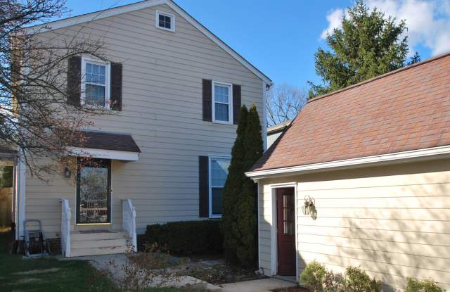 1061 Chinoe Road - 1061 Chinoe Road, Lexington, KY 40502