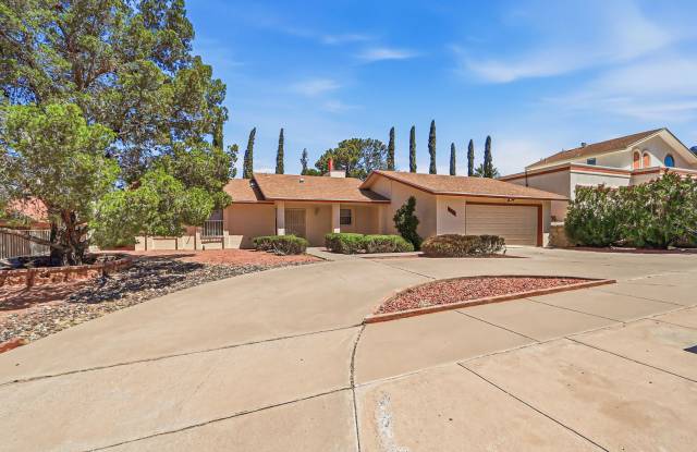 Home For Rent - Great Location on the Westside w/ Refrigerated Air! photos photos