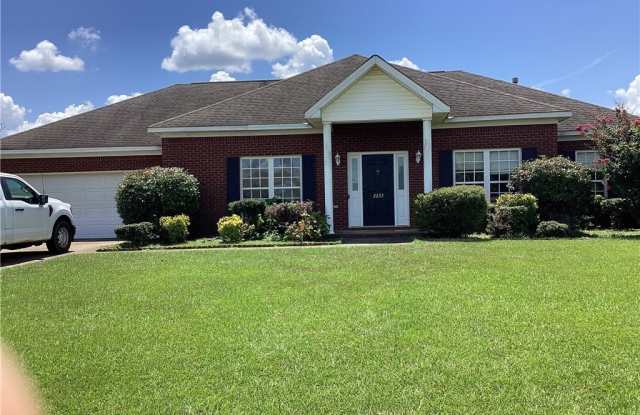 2233 Englewood Dr photos photos