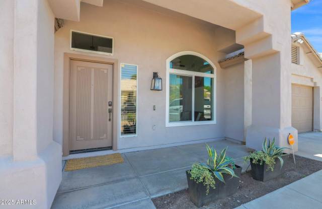 665 W MINTON Drive Gallery 3