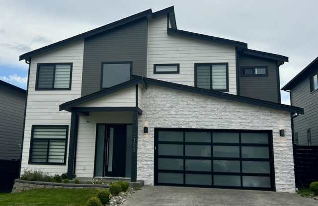 2103 Riverstone Loop Gallery 2