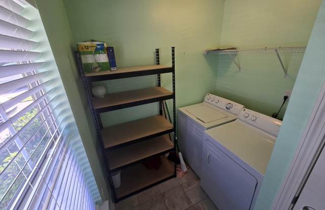 9783 Cobblebrook Dr - 9783 Cobblebrook Drive, Warrington, FL 32506