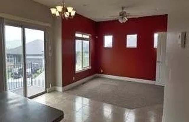 2741 N. Garden Drive Gallery 4