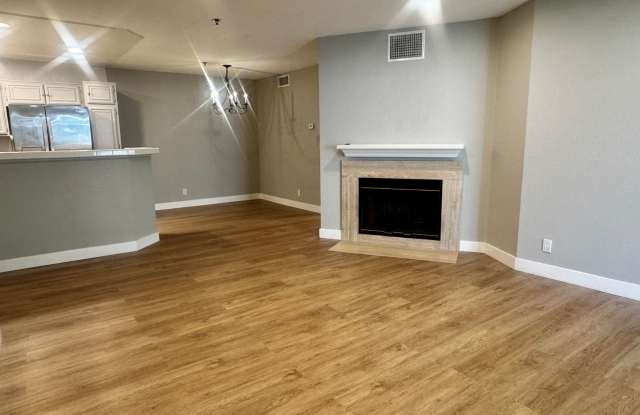 Oak Park updated 1 Bedroom with mountain views photos photos
