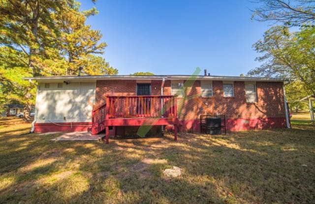 2021 Rodeo Court Southeast - 2021 Rodeo Court Southeast, Gresham Park, GA 30316