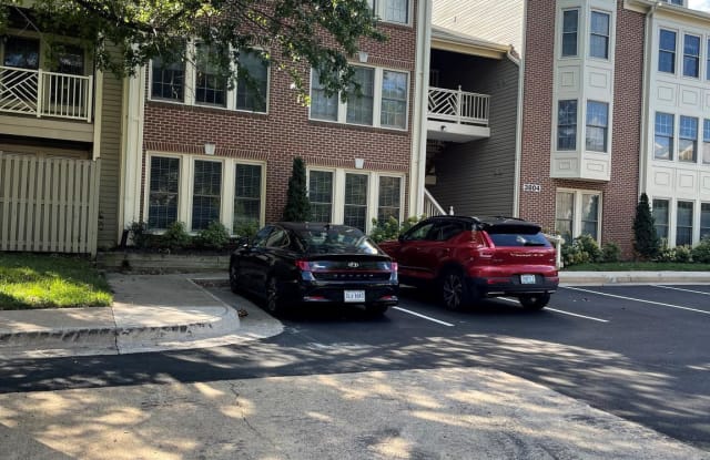 3804 RIDGE KNOLL COURT - 3804 Ridge Knoll Court, Fair Oaks, VA 22033