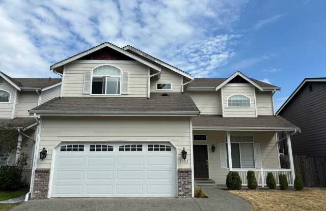 Spacious 4-Bedroom Family Home in Creekside Park, Bothell - 1323 238th Place Southwest, Bothell West, WA 98021