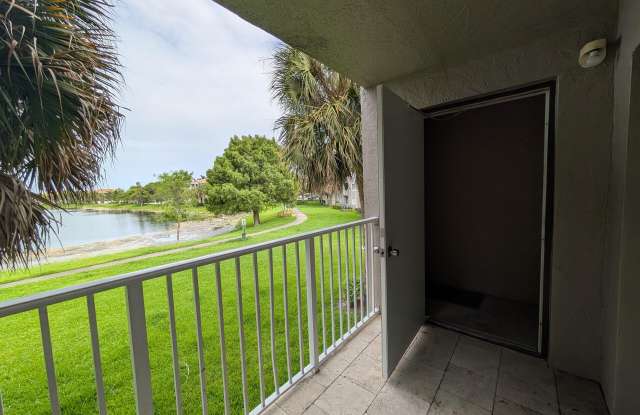 5011 Wiles Road Gallery 3