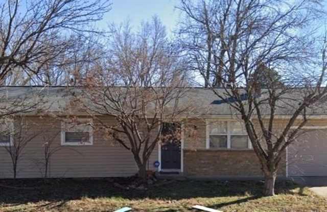 811  SE G Str  ST photos photos