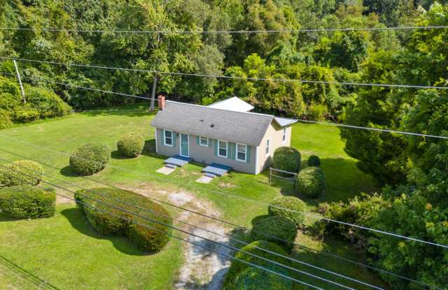 2810 Oaks Road photos photos