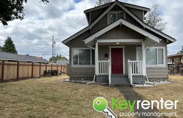 Gorgeous Craftsman 3 Bed 2 Bath Tacoma House photos photos