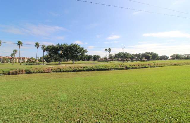 4692 Lucerne Lakes Boulevard E Gallery 3