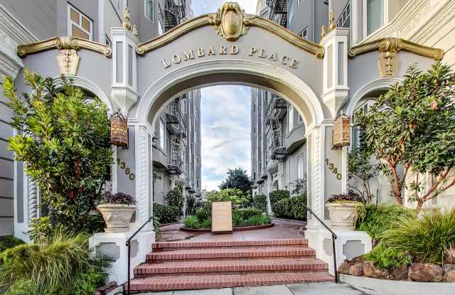 1320-1380 Lombard Gallery 2