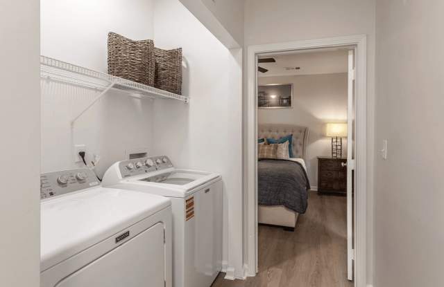 Gramercy East Gallery 4