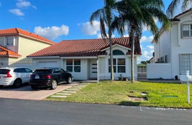 10570 NW 51st St photos photos