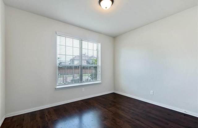 2336 Candler Club Way Gallery 4