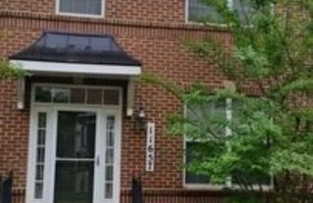 11657 Leesborough Cir - 11657 Leesborough Circle, Wheaton, MD 20902