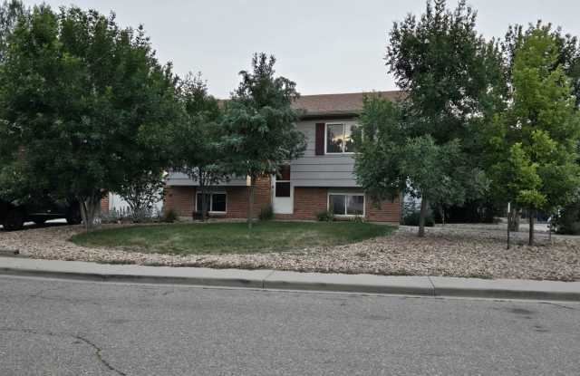 Spacious Berthoud Home with Finished Basement & Detached Shop photos photos Spacious Berthoud Home with Finished Basement & Detached Shop photos photos