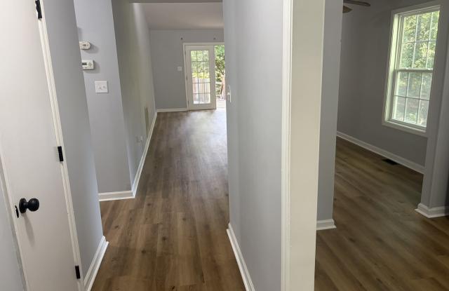 4013 Arckelton Drive Gallery 4