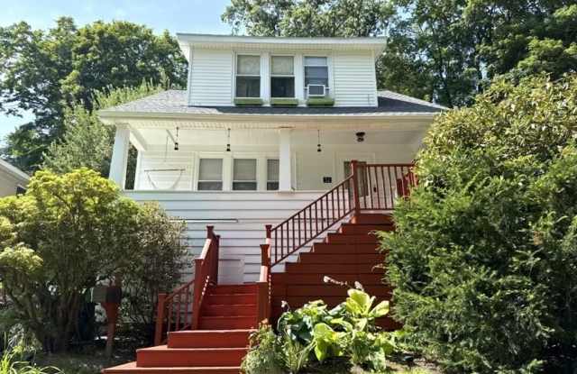 32 Hadwen Lane photos photos