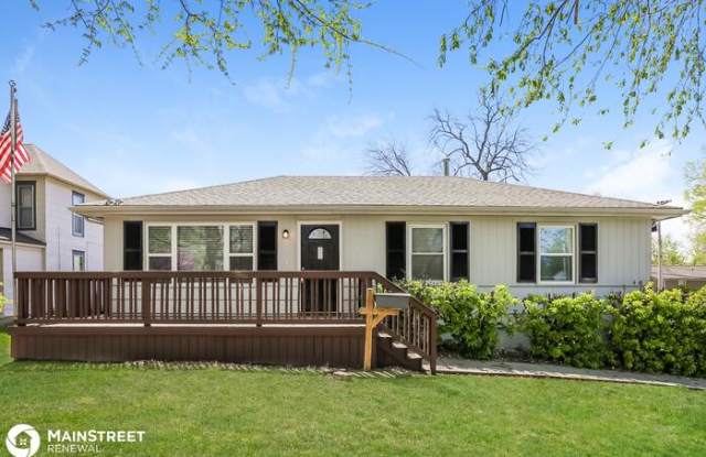 501 East Prairie Street - 501 East Prairie Street, Olathe, KS 66061