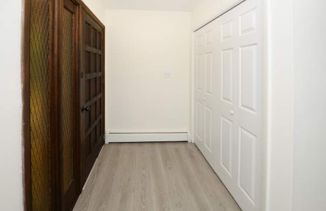 8 Harris Ave Gallery 3