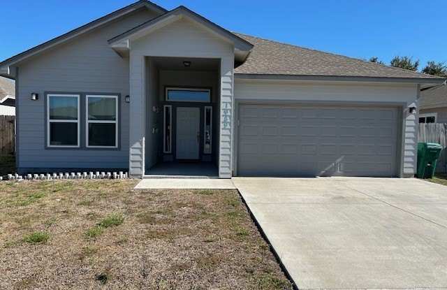 1989 Admiral - 1989 Admiral Lane, Aransas Pass, TX 78336