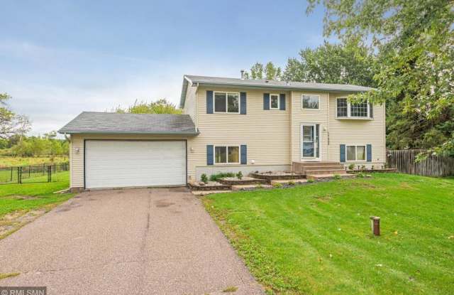 17565 Isanti St NE - 17565 Isanti Street Northeast, Ham Lake, MN 55304