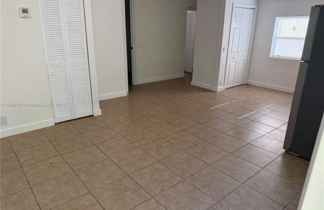 1455 NE 146th St photos photos