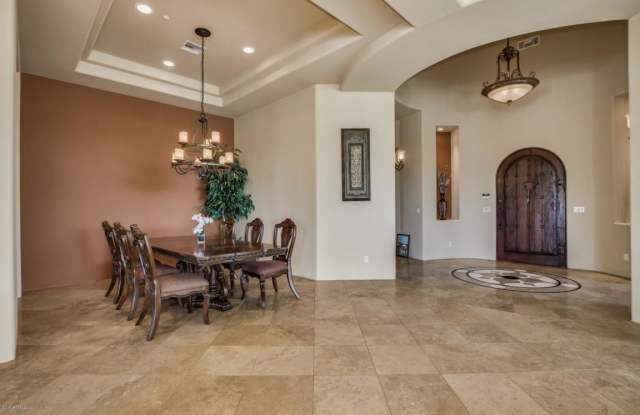 8059 E Remuda Drive Ne Gallery 4