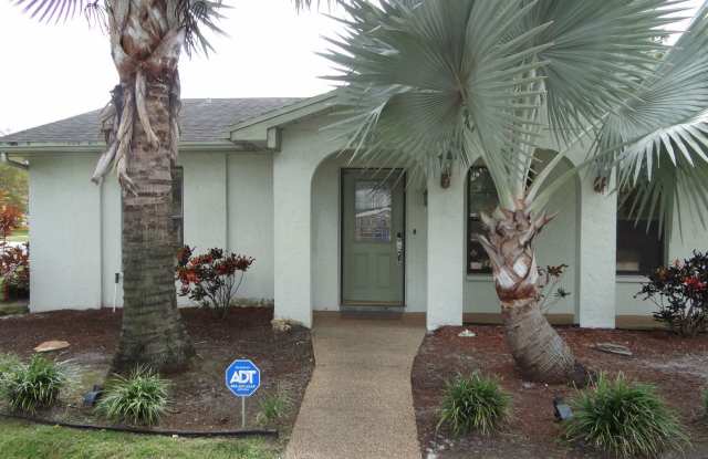11942 107th Ave. North Gallery 2