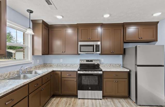 Move In Ready Duplex! $1,200 Rent Credit on 13 Month Lease. photos photos