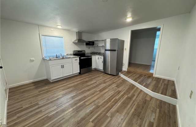 1209 Raymond Street photos photos