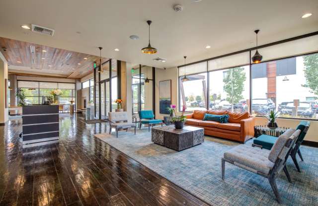 Discovery West Apartments Gallery 4