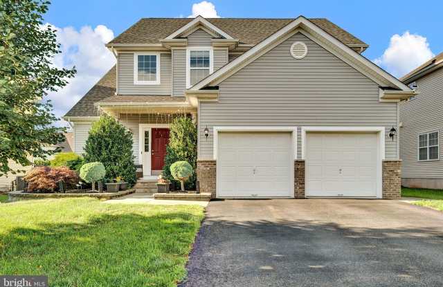 7 SCHENCK LANE photos photos