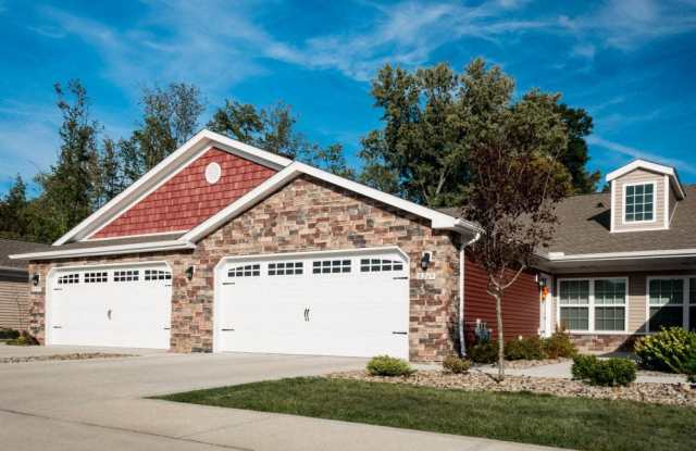 Redwood Westfield Myra Way photos photos