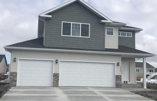 4 Bed 2.5 Bath Single Family Home photos photos